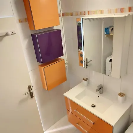 דירה Renove *